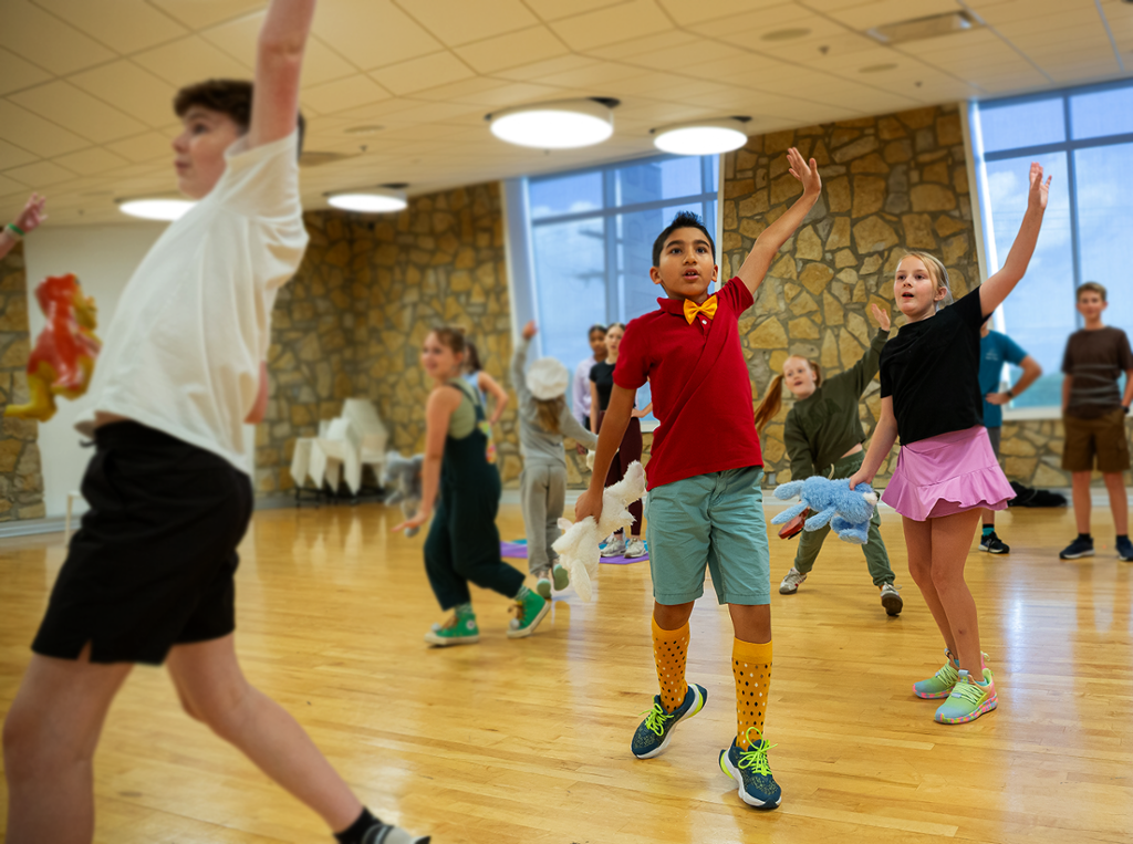 kids in dancing rehearsal