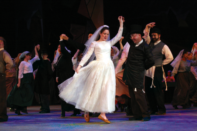 <em>Fiddler On The Roof</em> • 2007