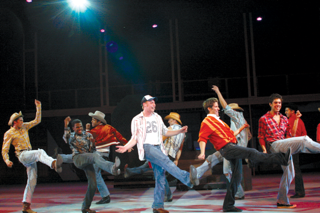 2007 • <em>Footloose</em><br />
