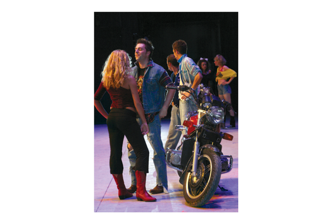 2007 • <em>Footloose</em><br />
