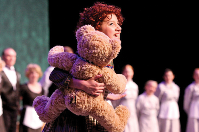 <em>Annie</em> • 2012