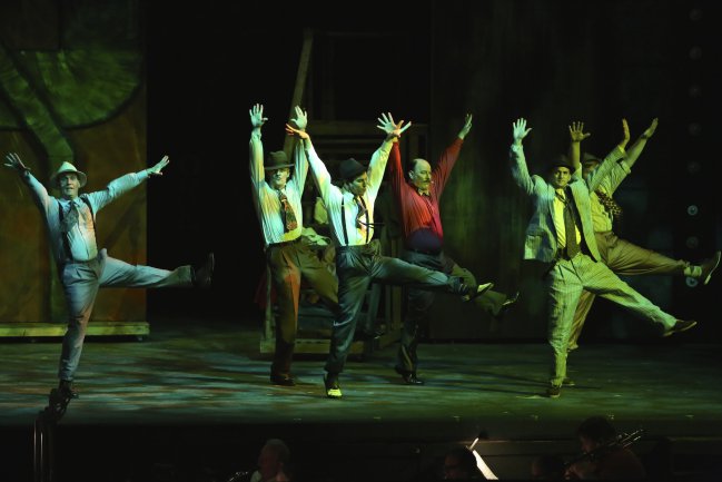 GUYS AND DOLLS